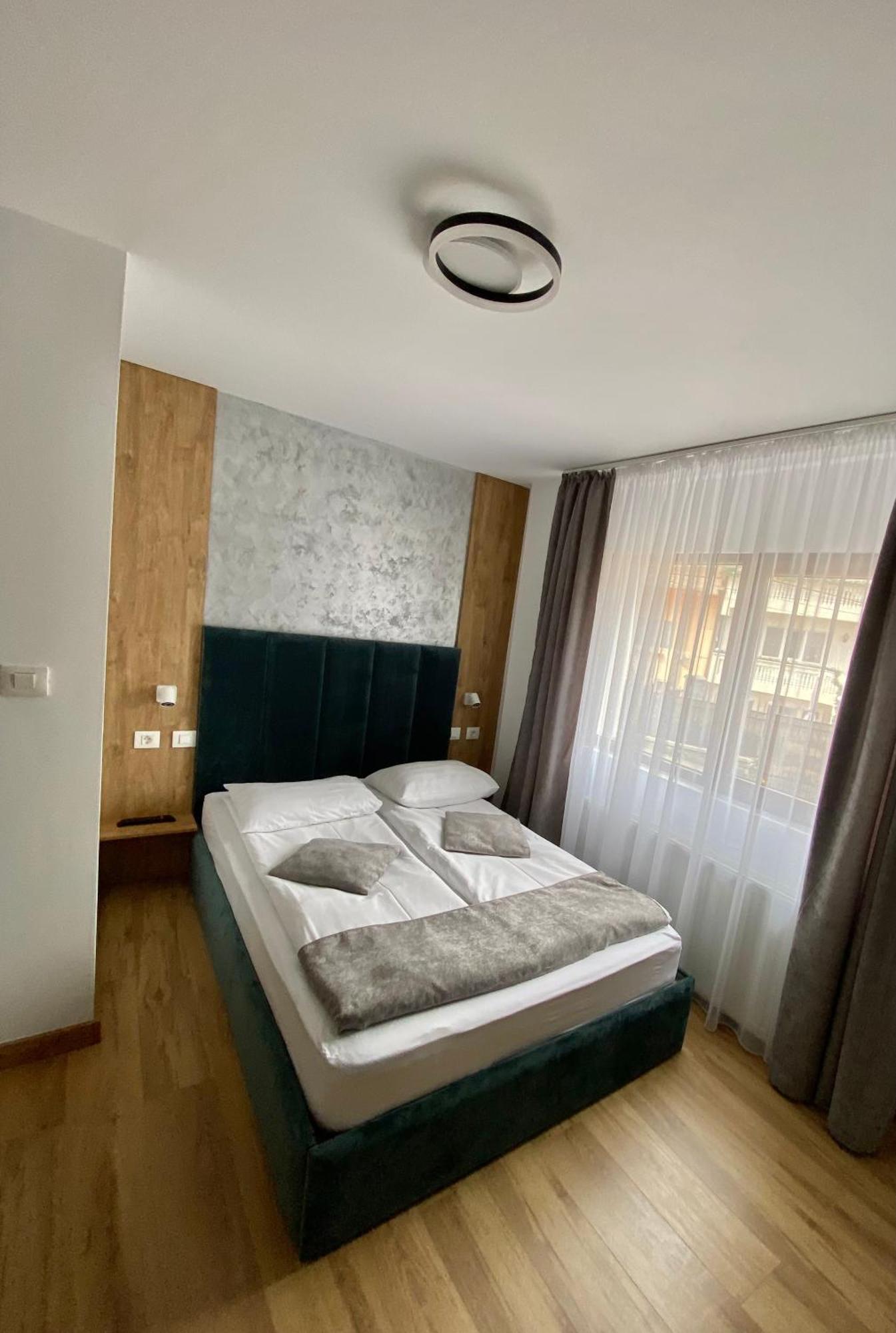 Apartament Pensiunea Liziera Busteni Bagian luar foto